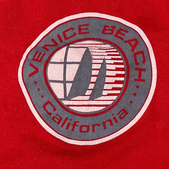 Venice Beach California Vintage Red Crewneck 1980s Travel Tourism Sweatshirt - Picture 2 of 4